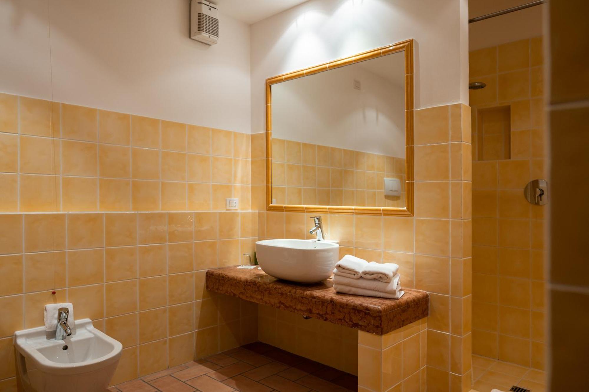 Apartamento Poggio Antico Monte San Vito Habitación foto