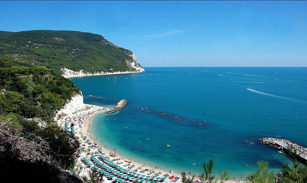 Apartamento Poggio Antico Monte San Vito Exterior foto